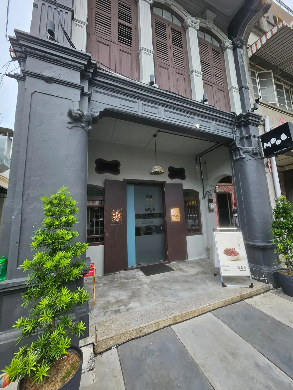 Heritage shophouse facade hosting Qi Bento × MOOD pop-up at Jalan Pintal Tali, George Town